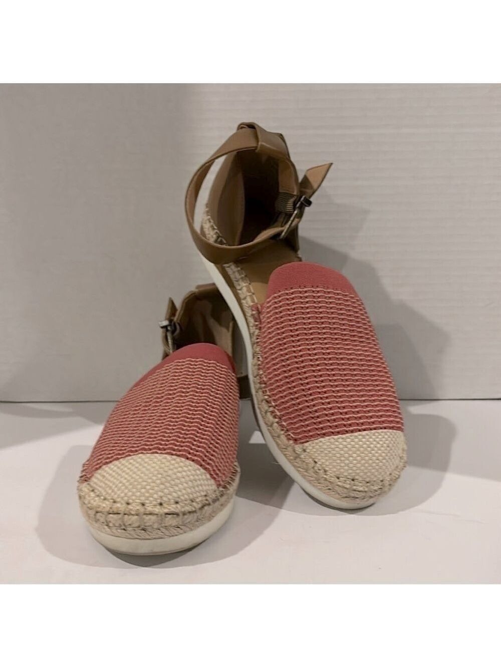 Crown Vintage Rose and Cream Bonire Ankle Strap Espadrilles - Size 8